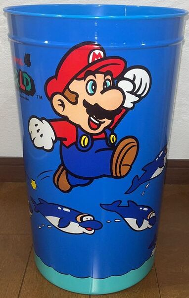 File:SMW Kurogane garbage bin 01.jpg